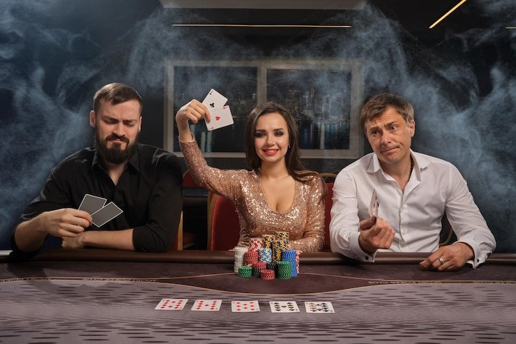 Antarmuka poker king bet yang dioptimalkan untuk mobile dengan kontrol touch yang responsif